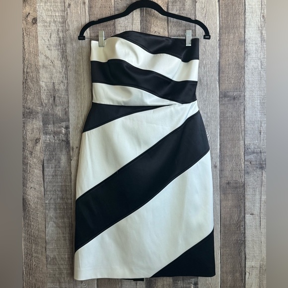 NWOT Antonio Melani Women’s Strapless Mini Dress in Black and Ivory Sz 8 - Picture 1 of 10